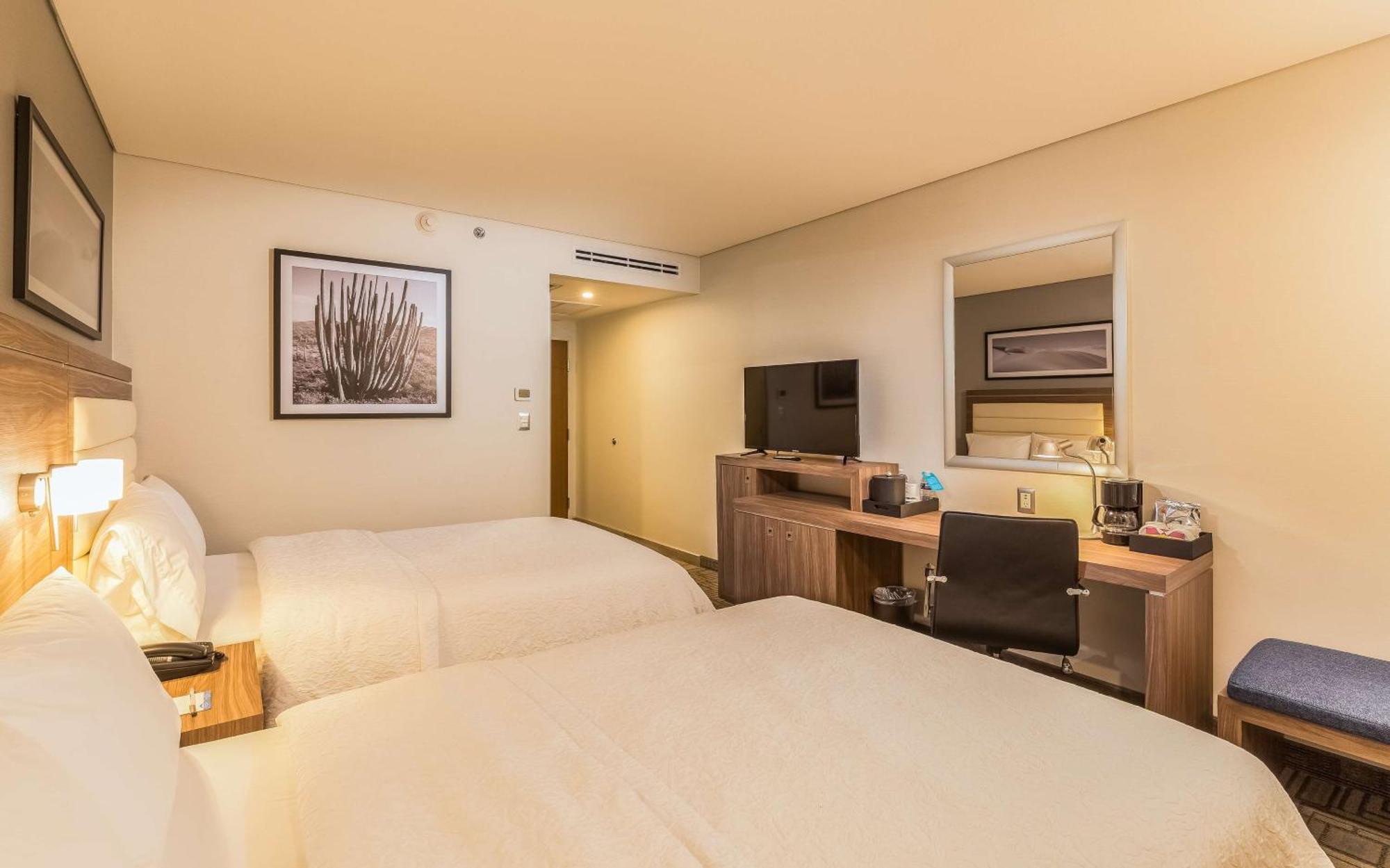 Hampton Inn By Hilton טיחואנה מראה חיצוני תמונה